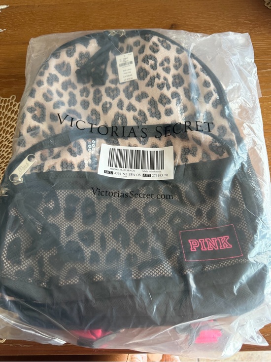 Victoria's Secret Handbags - Victoria's Secret Pink & Black Leopard Print Backpack